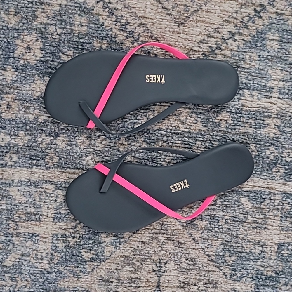 Pink Tkees Riley Neon Sandals - Picture 2 of 6